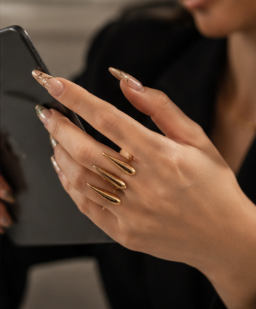 Bague Signature Loraïka — Bague Griffe Or Statement